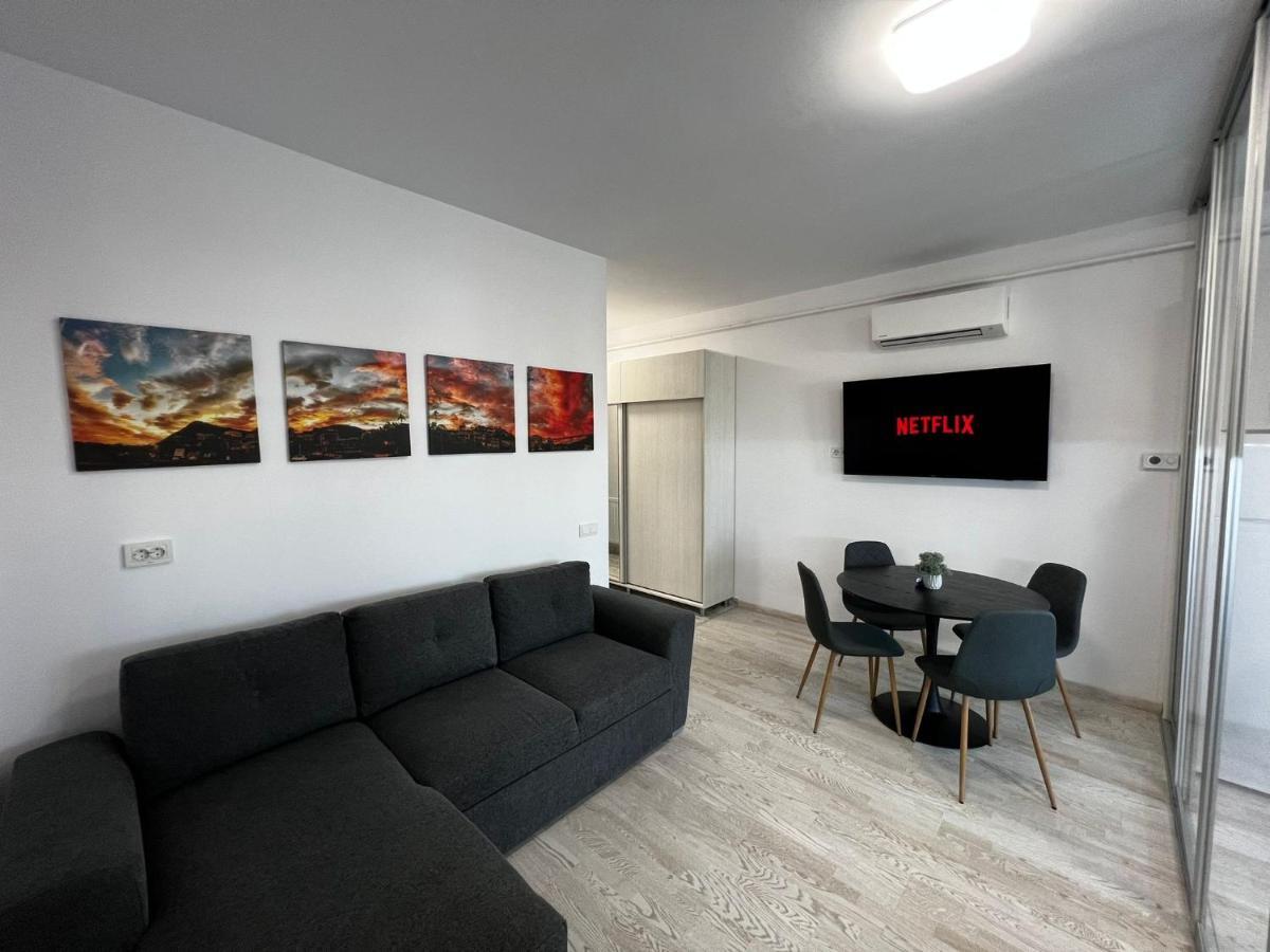 Cozy Apartments - City Center Iasi Exterior foto